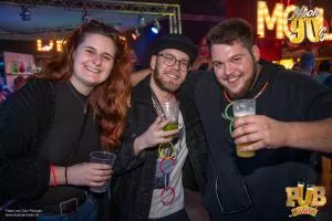 Pub Festival | Wetzikon Neon 90's