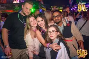 Pub Festival | Wetzikon Neon 90's