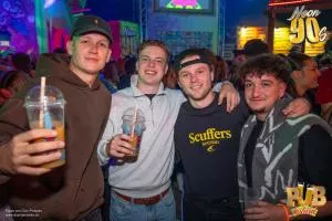 Pub Festival | Wetzikon Neon 90's